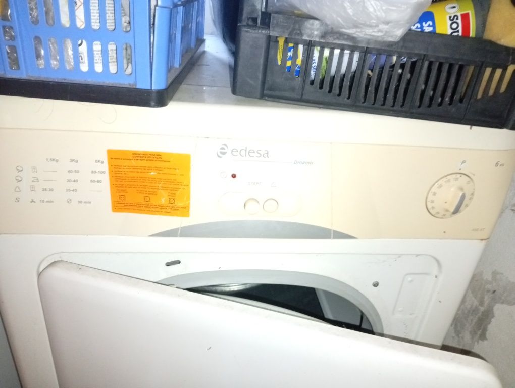 Vendo maquina de secar roupa