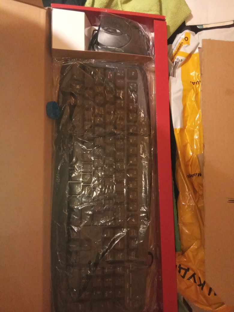Продается клавиатура