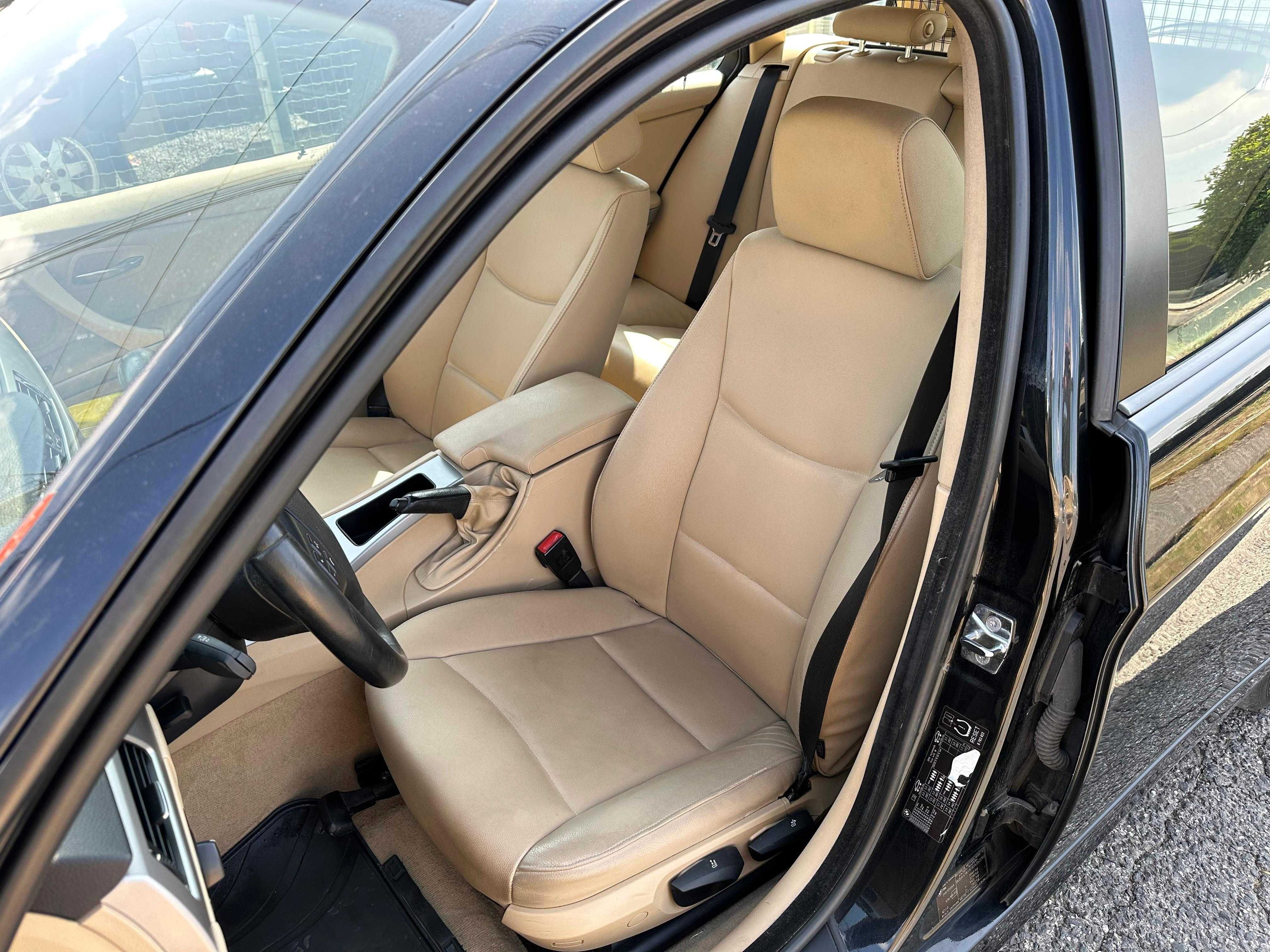 BMW 318 d Touring Dynamic