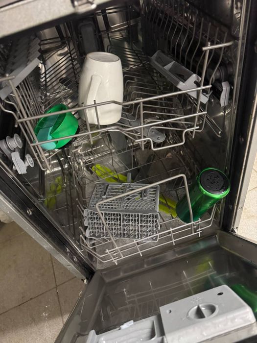 Посудомийна машина Smeg