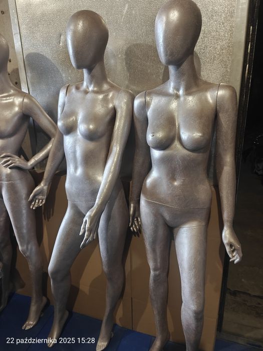 Manekiny postaciowe