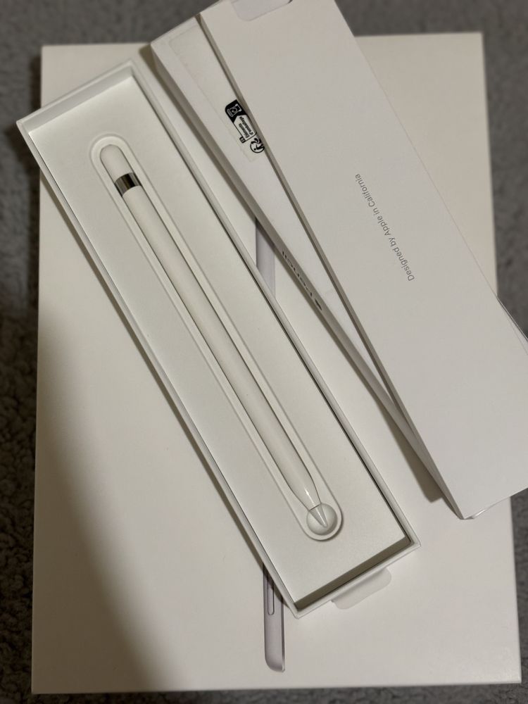 Tablet APPLE iPad 10.2” 9gen. 64GB Wi-Fi Srebrny + Apple Pencil 1gen