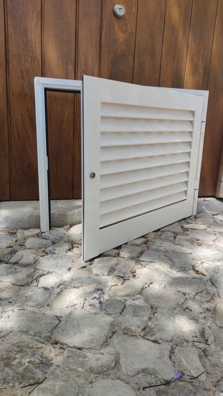 Porta metal exterior branco