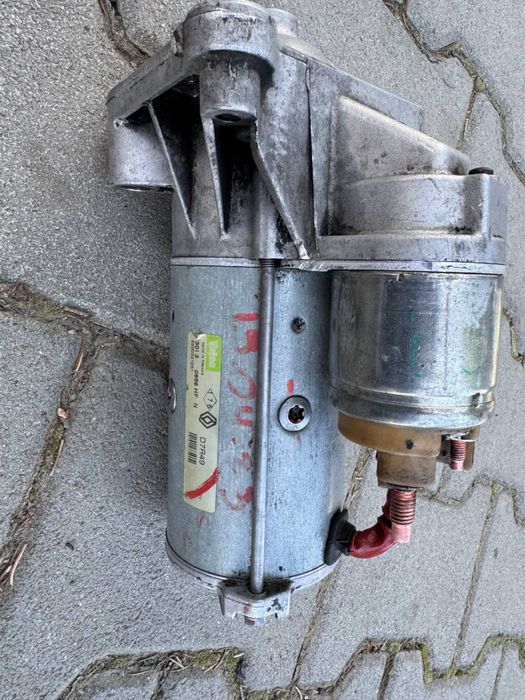 Стартер Opel Vivaro 1.9CDI