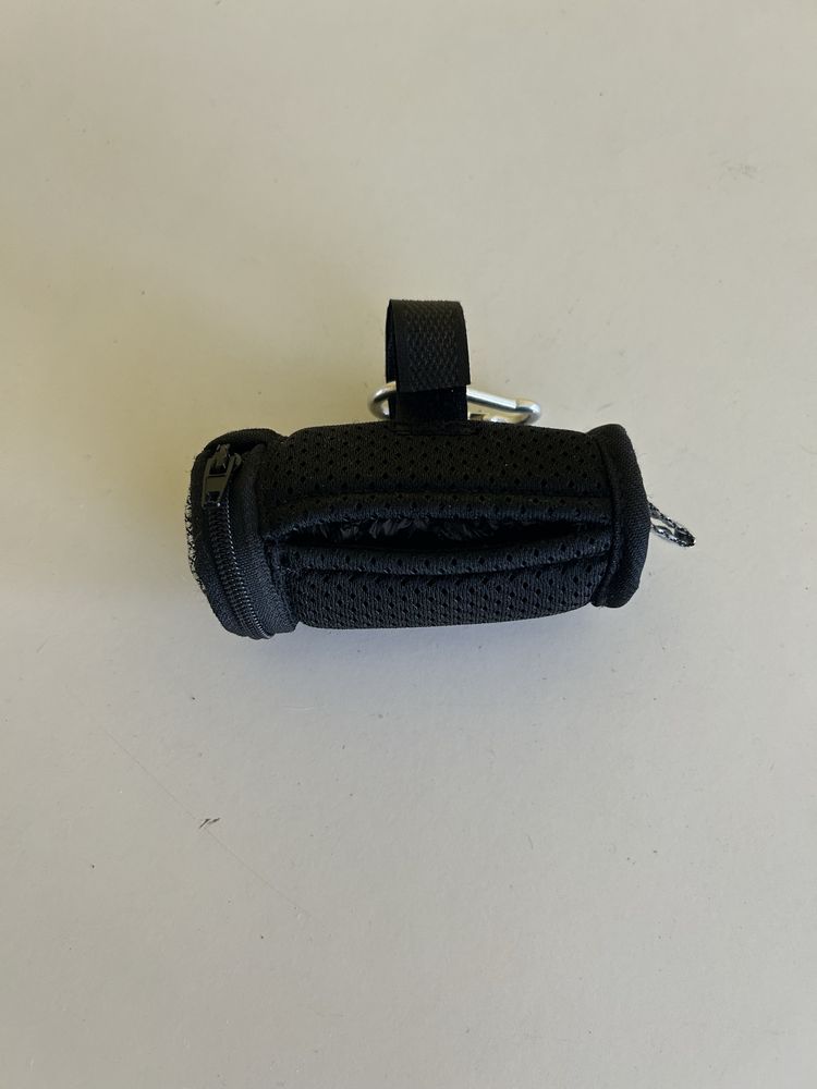 Dispensador de sacos para cocó de animal
