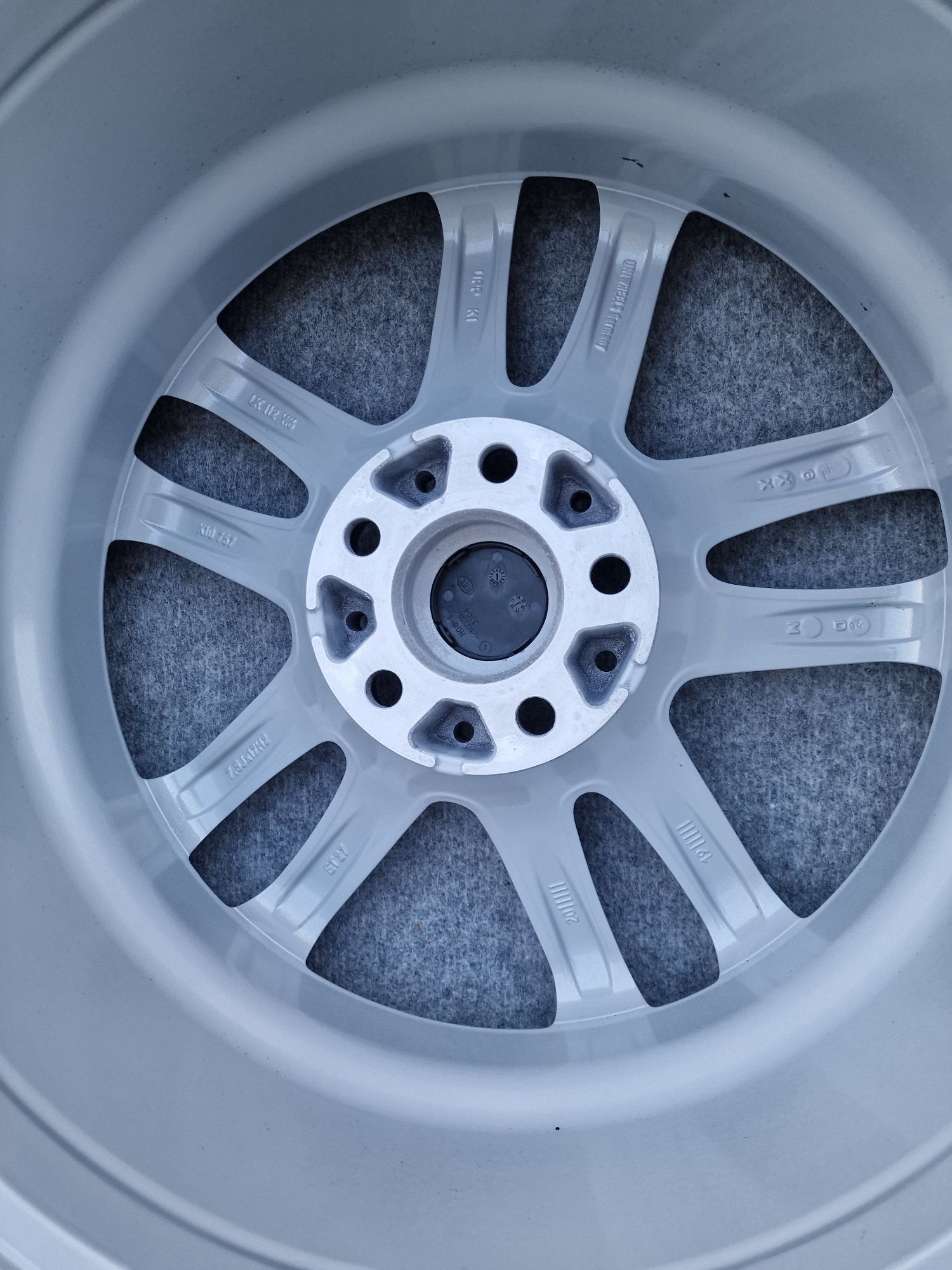 17' 5x112 AUDI A3 A4 A5 A6 A7 A8 Q2 Q3 Q5 TT Jak Nowe !!!