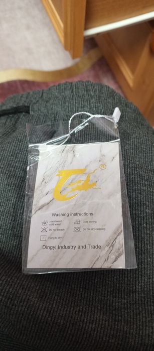 Нові жіночі штани