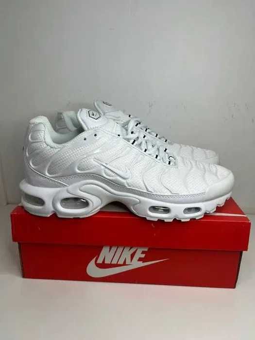 "koszykówki" Nike_Air_Max_TN_Plus_White_R.43