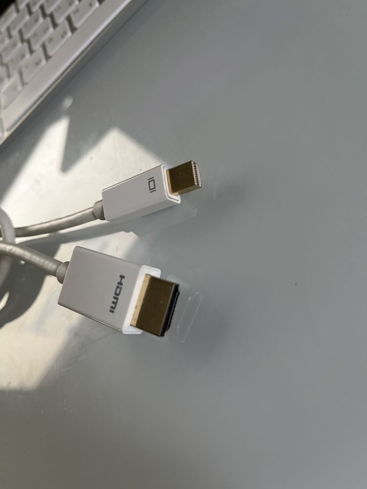 HDMI / mini display port кабель