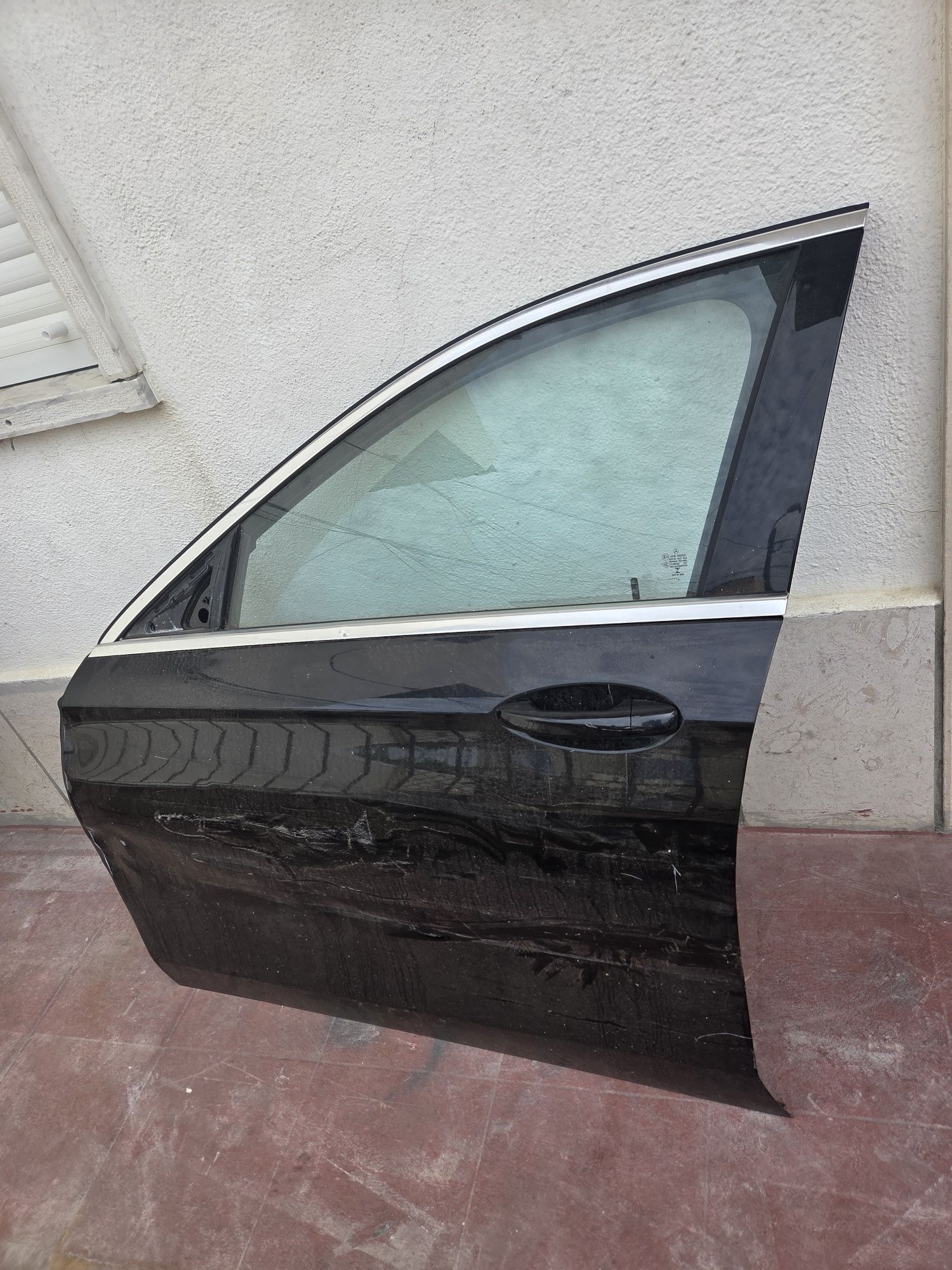 W213 E220d Porta dianteira e traseira esquerda