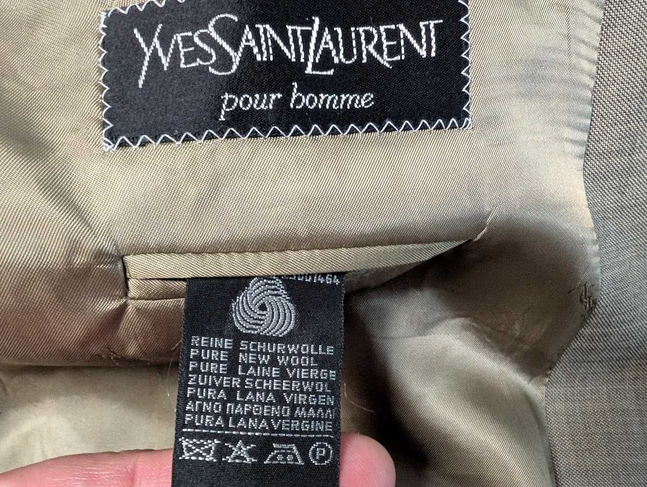 Чоловічий костюм Yves Saint Laurent, Франція-Італія Дім Gucci, Size 48