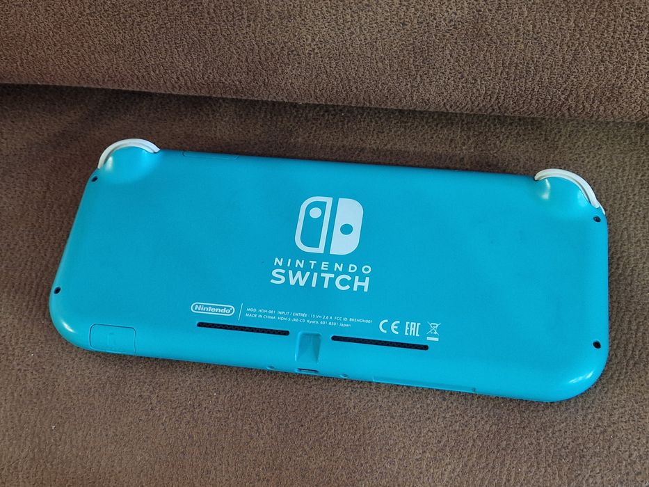 Nintendo switch lite