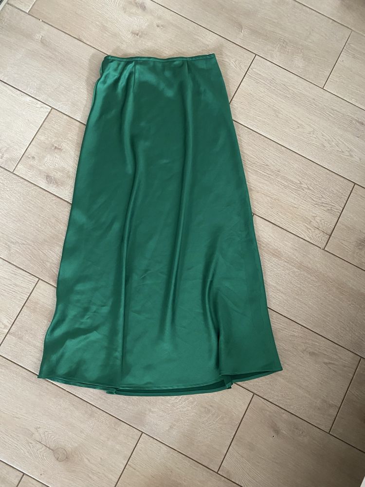 Спідниця zara сатинова