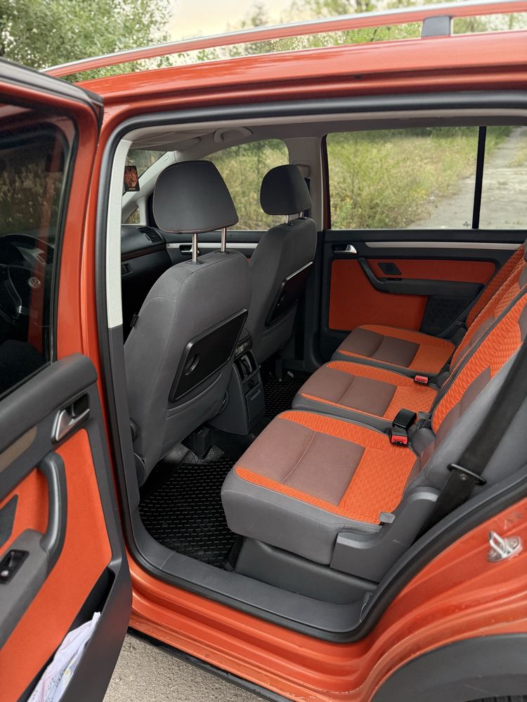 Vw touran 2008 avtomat офіціал!