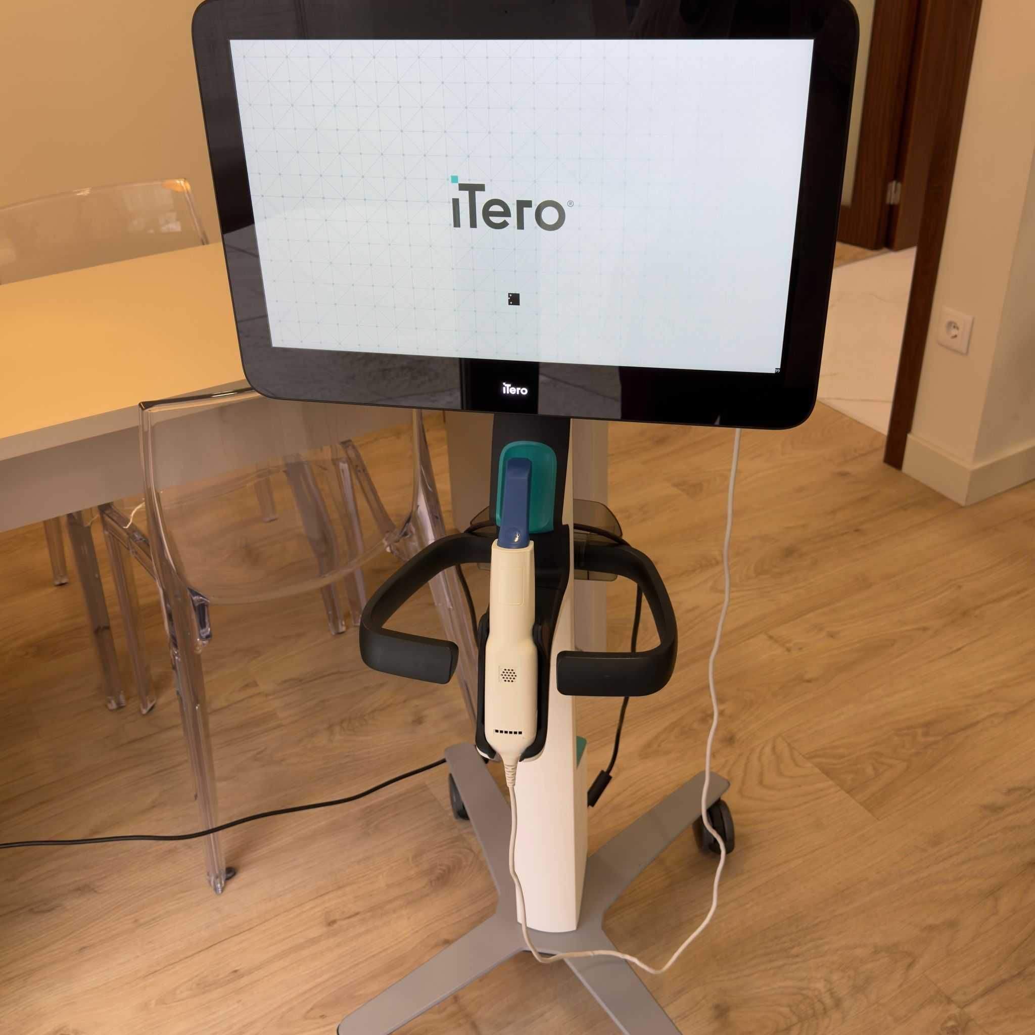 Scanner intraoral iTero Element 2 Plus