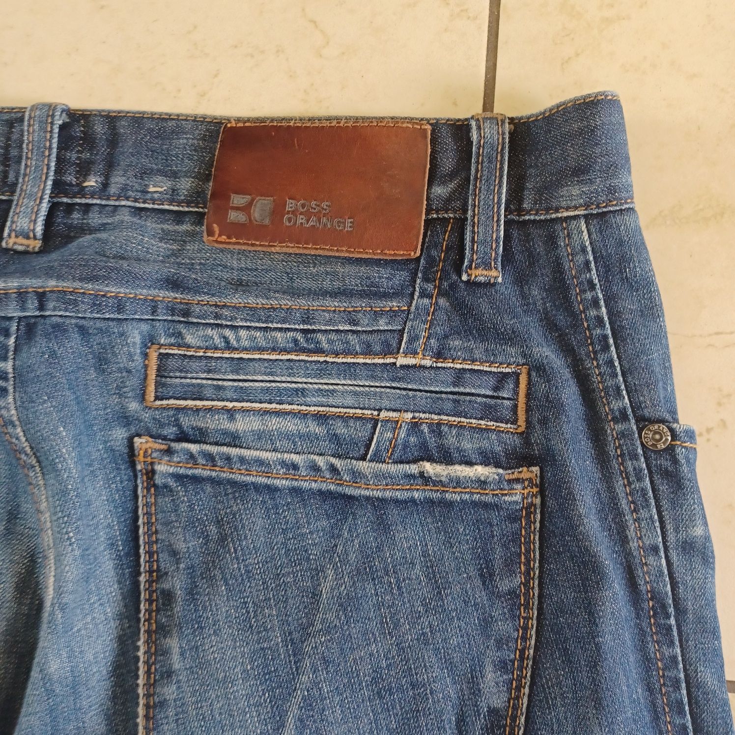 Spodnie jeansowe HUGO BOSS ORANGE 33/32 /86 pas