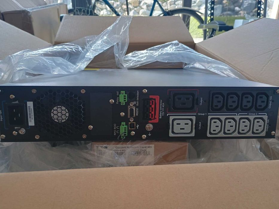 UPS zasilacz awaryjny Eaton 9PX 2200i RT2U