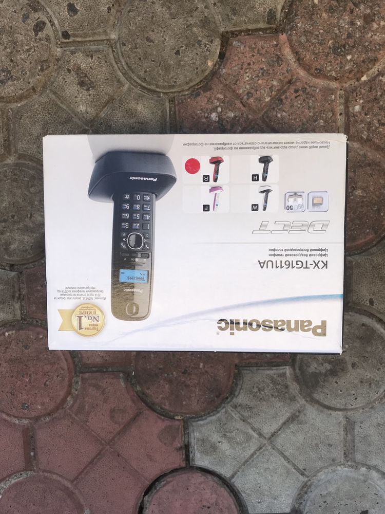 Радиотелефон DECT Panasonic KX-TG1611UA