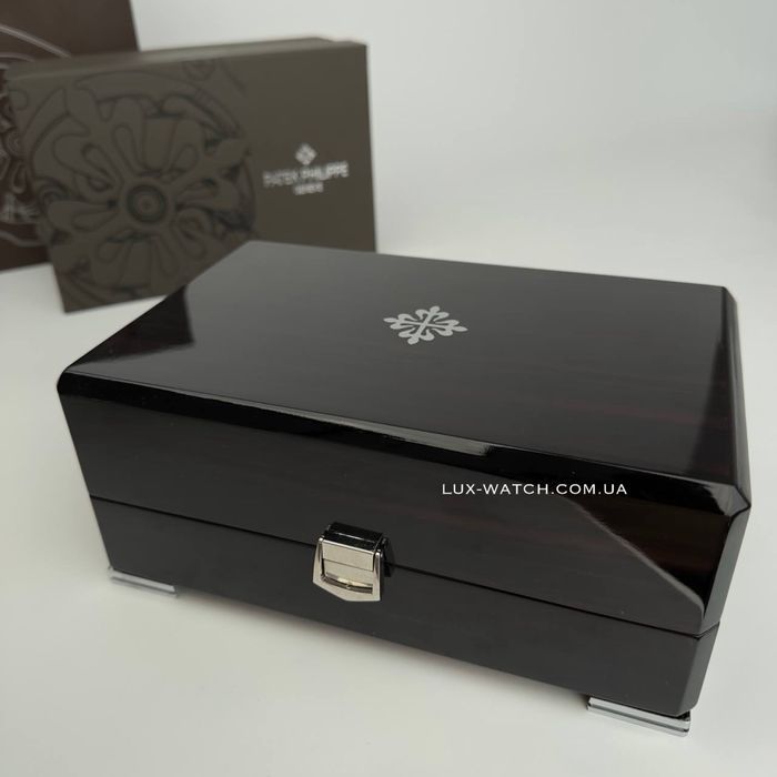 Фирменная коробка под часы Patek Philippe