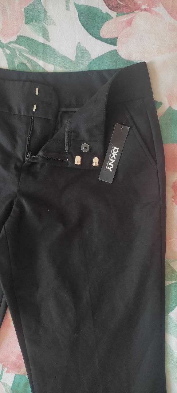 DKNY укорочені брюки 52-54 розм.