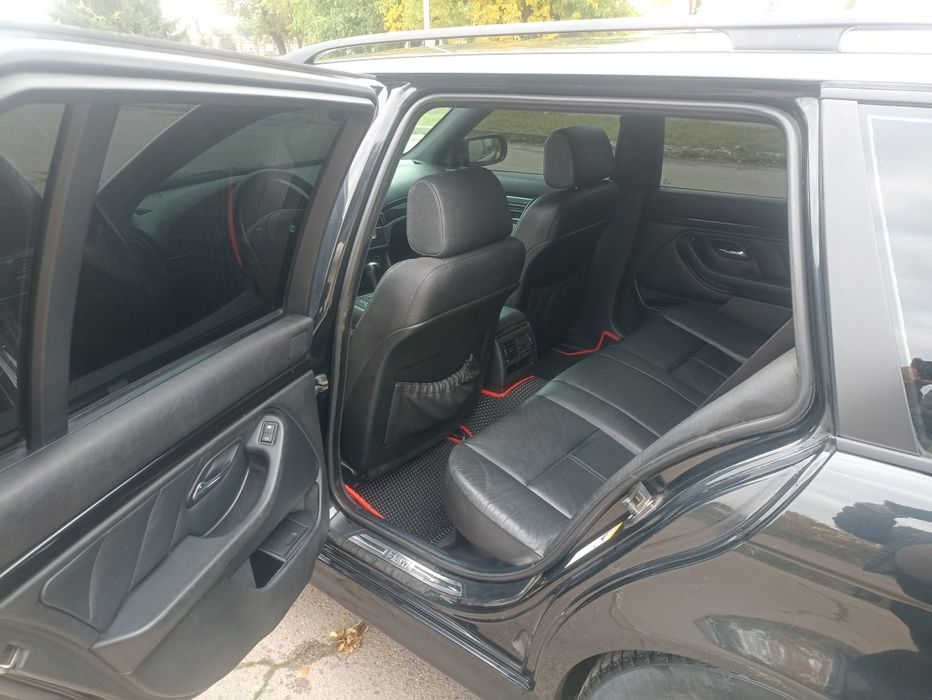 Продам BMW 5 E39 2.2 бензин