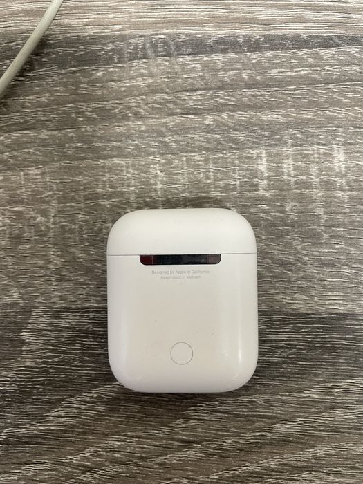 Кейс для навушників AirPods 2