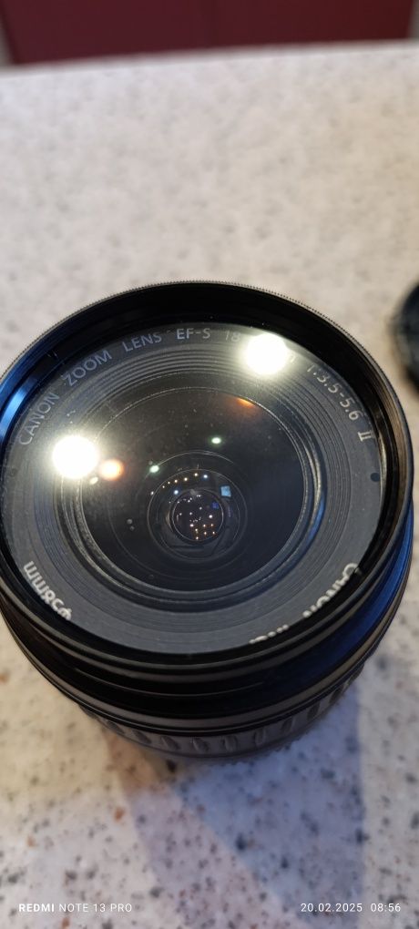 Продам объектив Canon efs 18-55mm