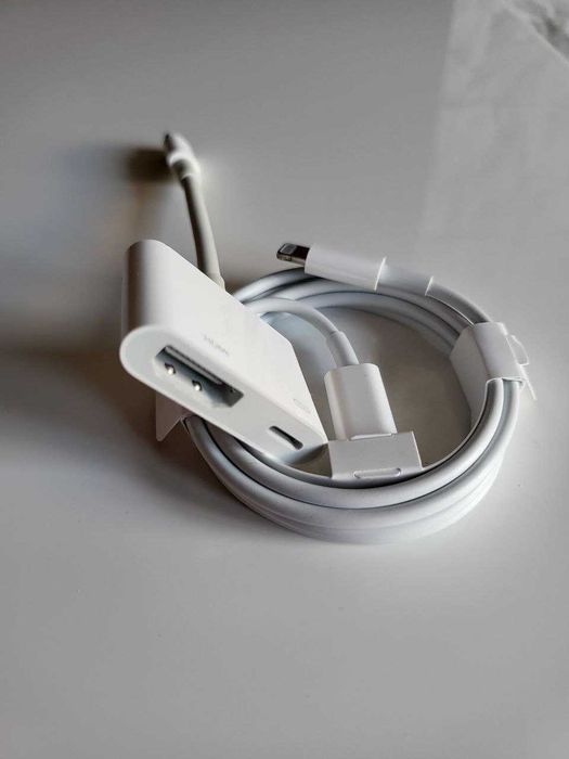 Apple USB-C to Lightning Cable 1 м + Перехідник Apple Lightning to AV