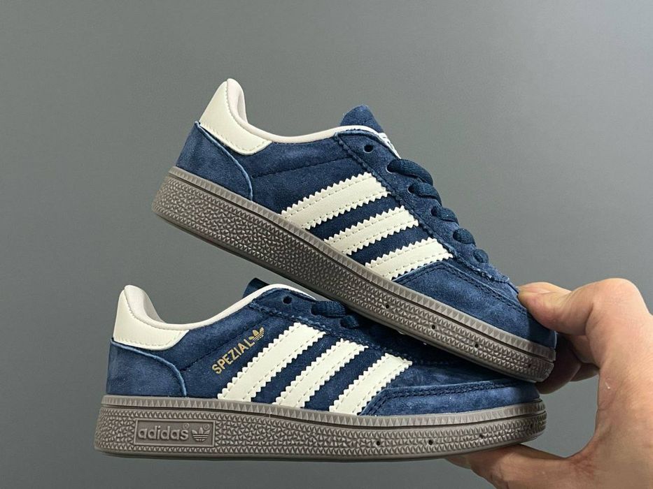 Adidas spezial criança