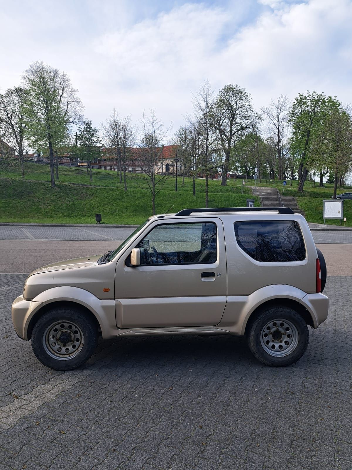 Suzuki Jimny 1.3 b 4x4 2006r 224tys Bdb Stan