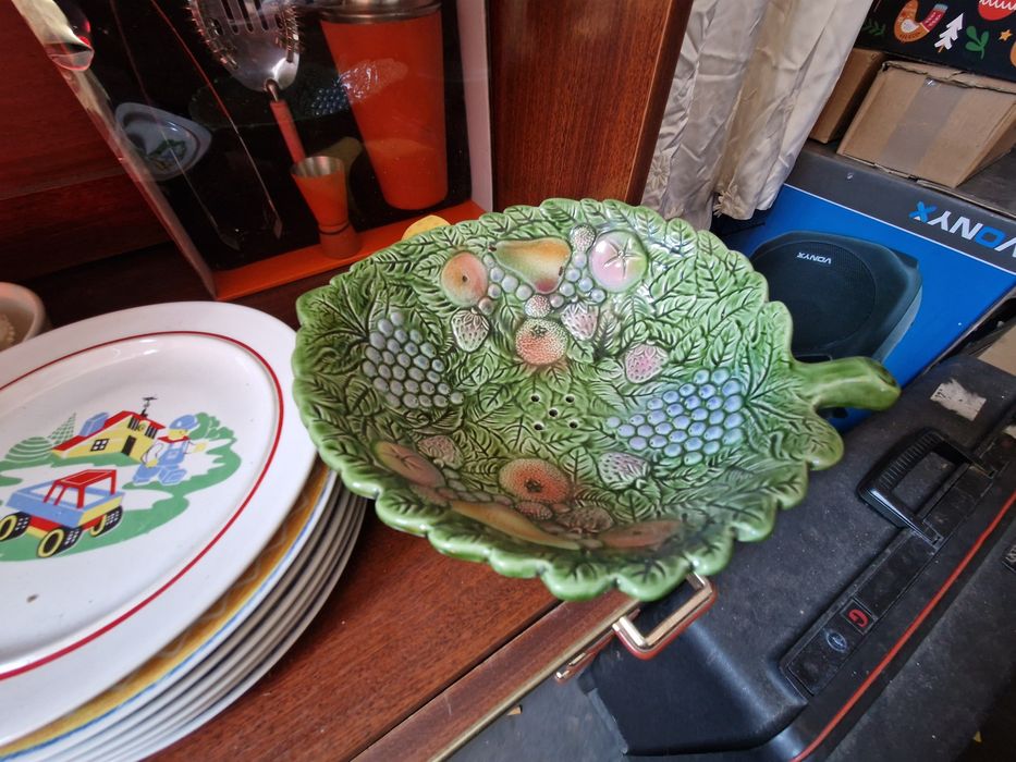 Saladeira estilo bordalo Pinheiro