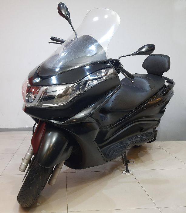 Piaggio X10 Black Edition 2014 rok oparcie pasażera ABS ASR