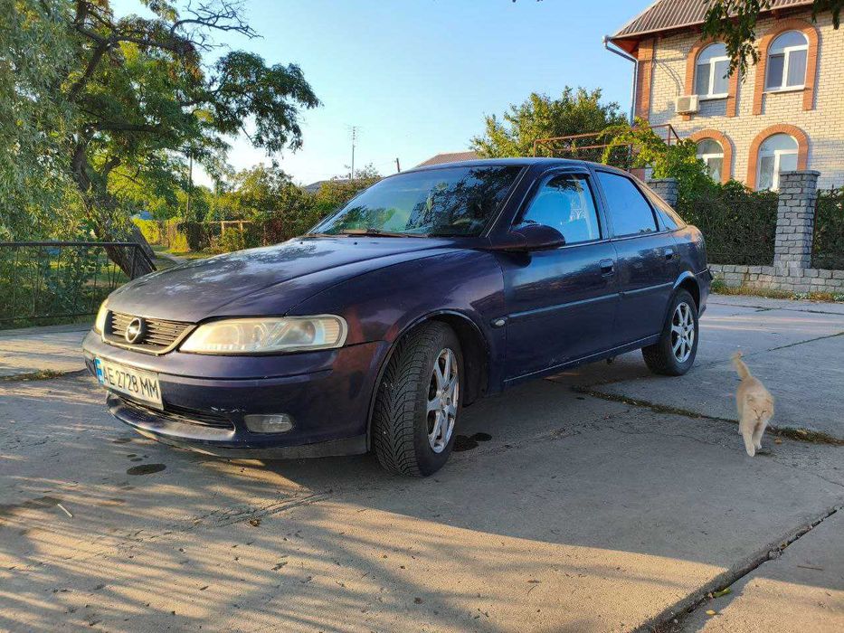 Opel Vectra 2.0  без торга