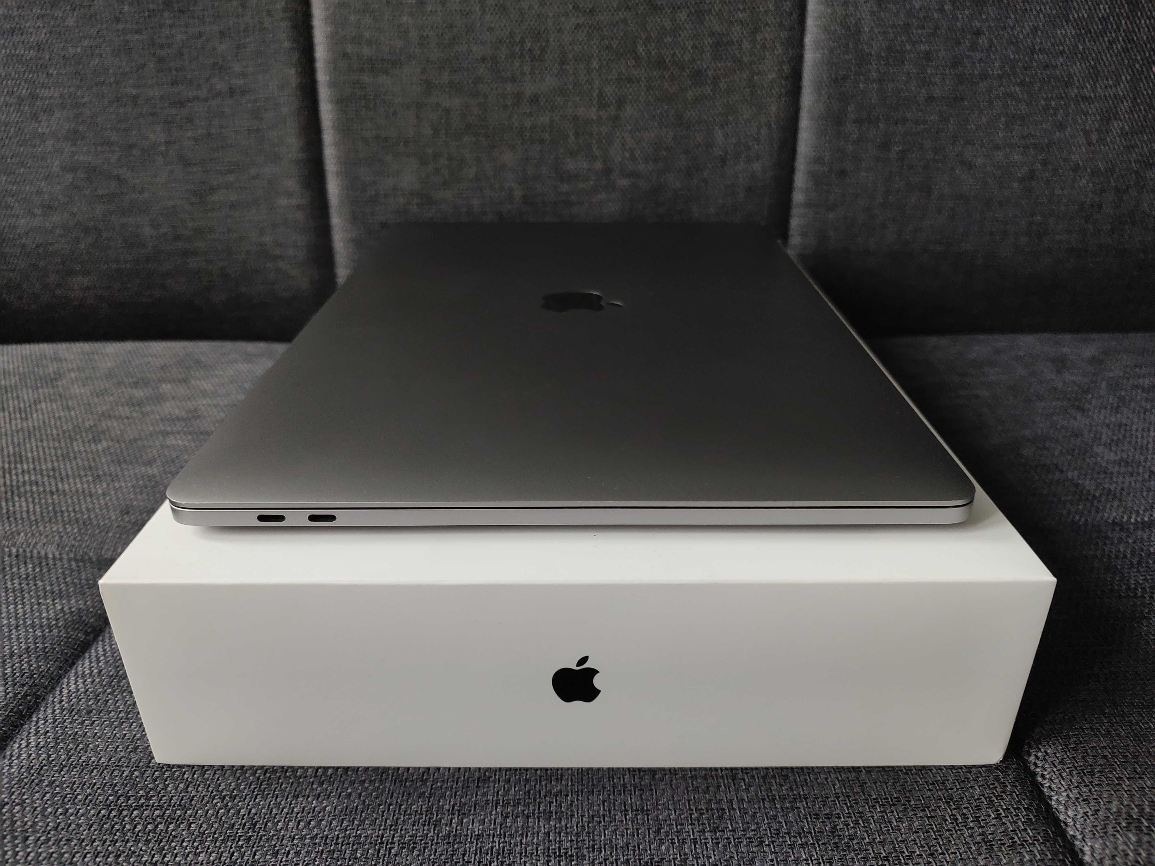 Macbook pro 15,6" 2018 i7 512GB