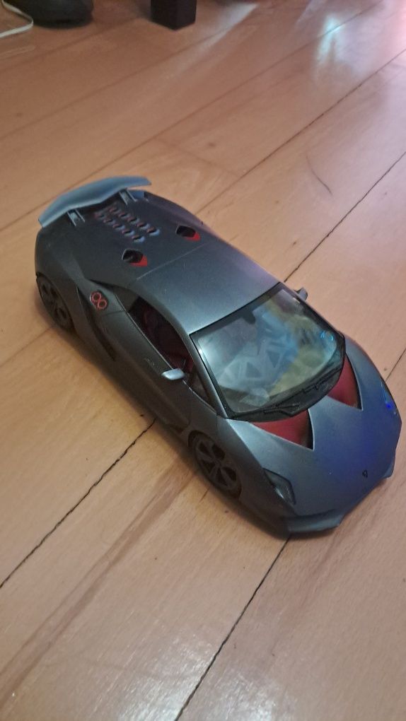 Auto zabawkowe Lamborghini sesto elemento