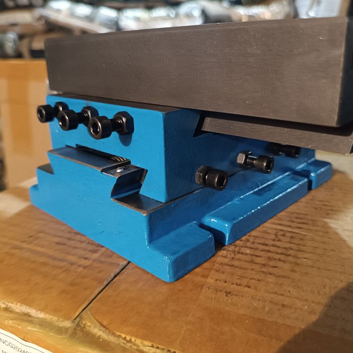 Stół krzyżowy ręczny żeliwny z rowkami teowymi do wiertarki frezarki