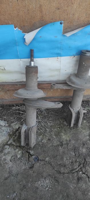 Стойки ВАЗ 21099 разборні