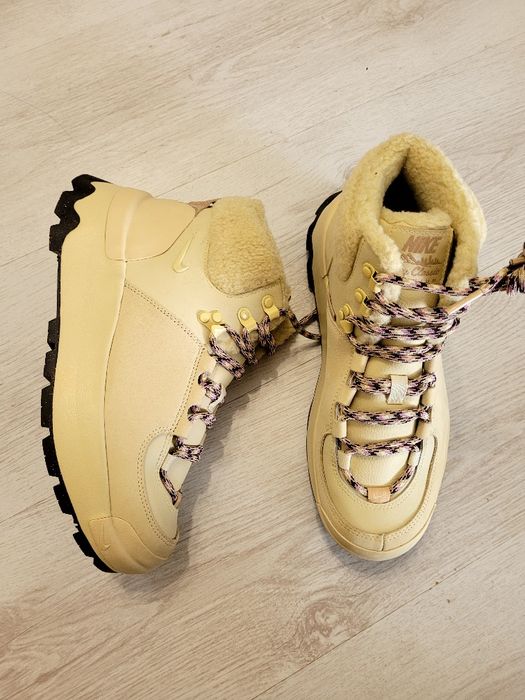 Кроссовки NIKE CITY CLASSIC BOOT нові original