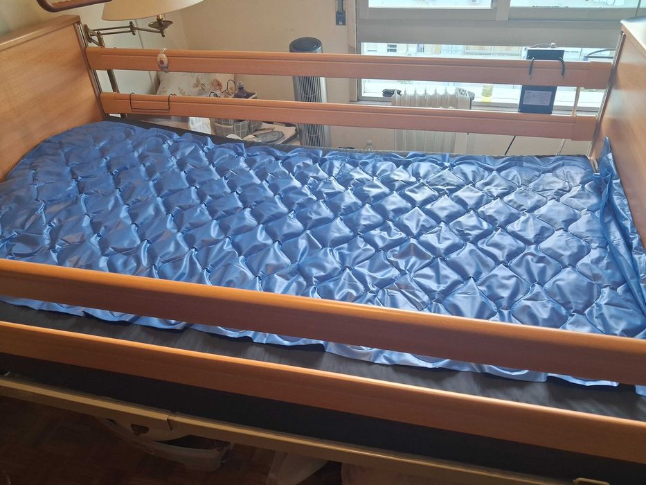 Cama articulada elétrica XL extra larga com vários acessórios incl