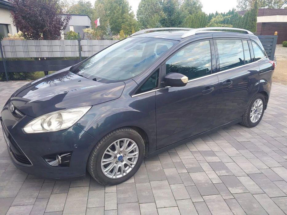 Ford Grand C-MAX Ford Grand C-max Titanium 2011