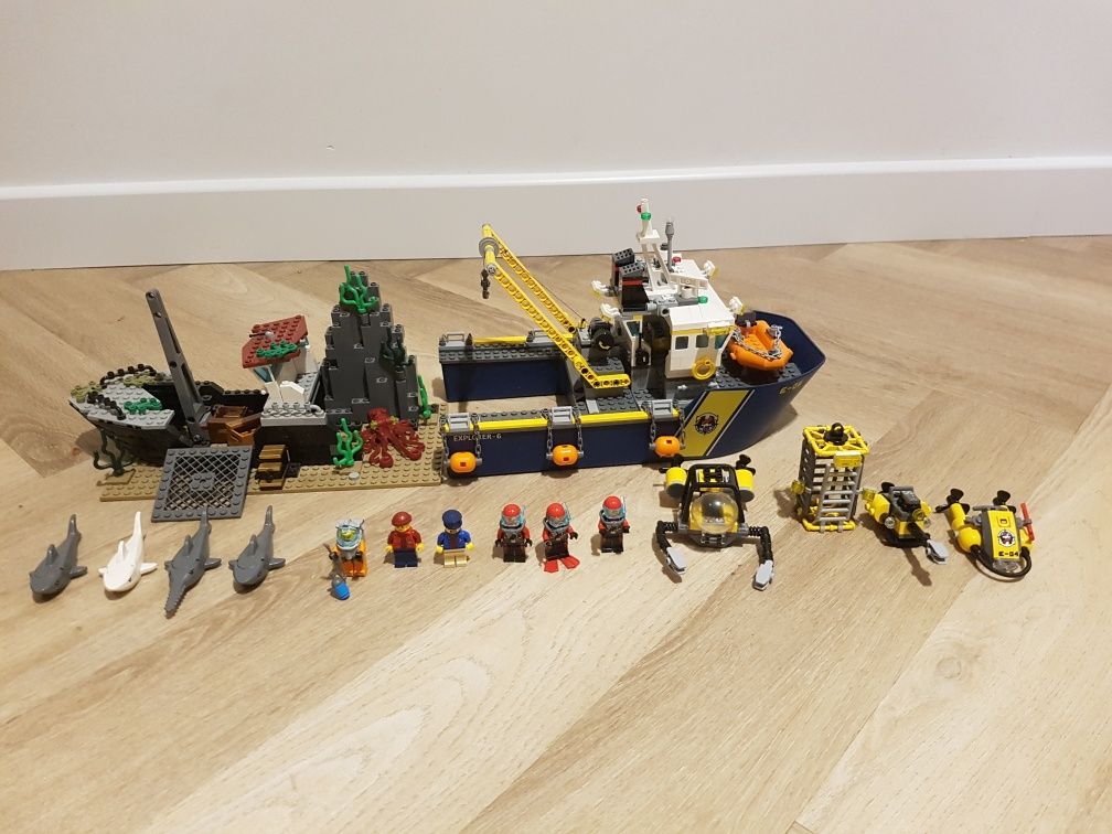 Lego City 60095 Statek badawczy oceanu