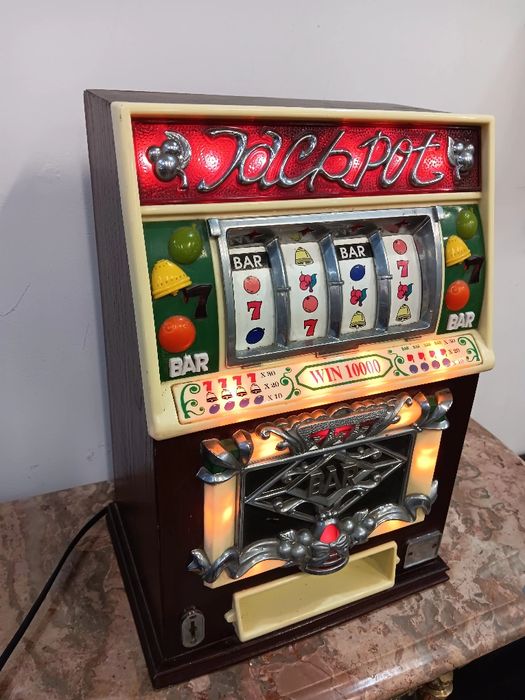 Radio Fm Am Slot Machine