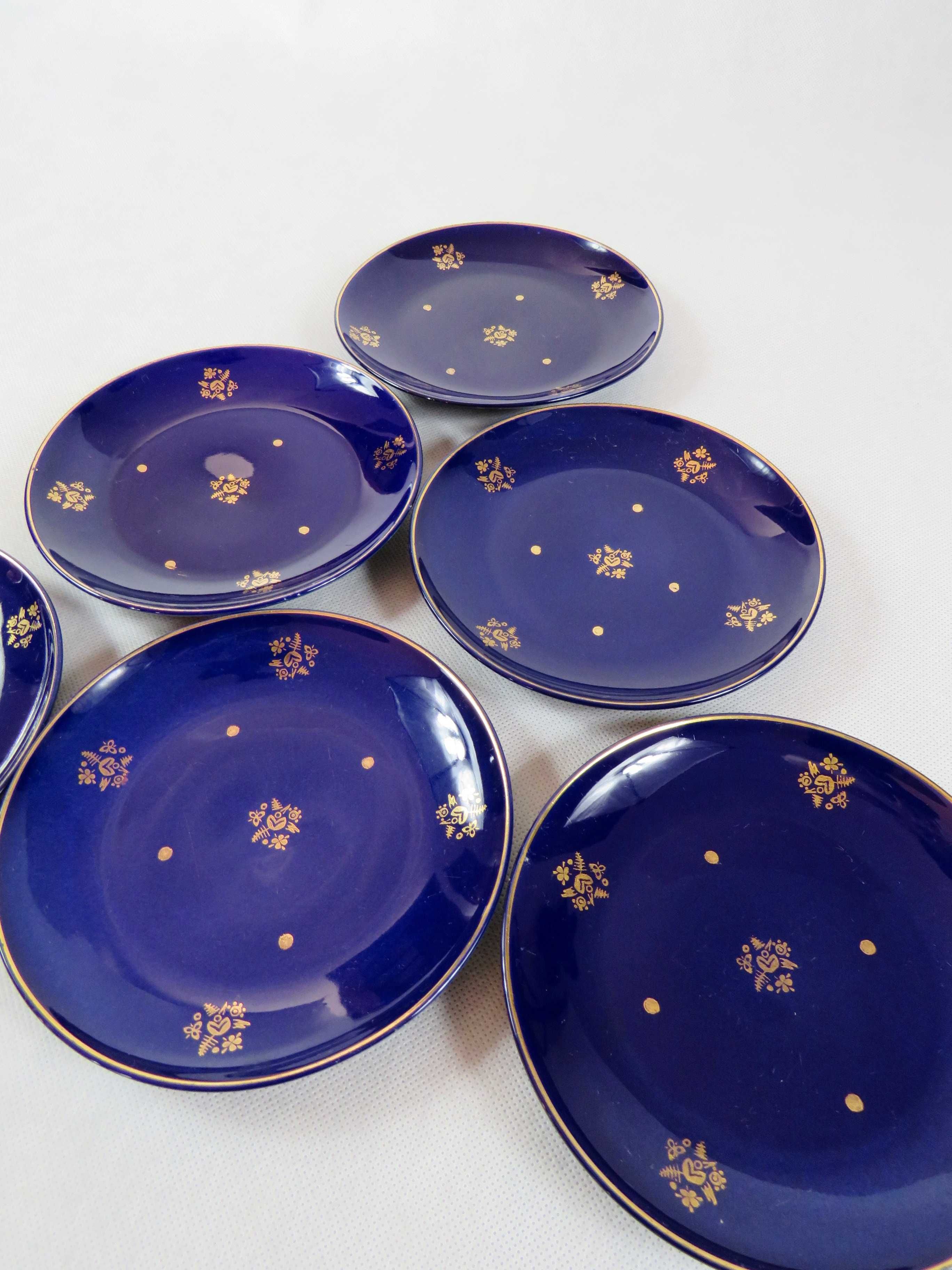Talerze deserowe Pruszków PRL kobaltowe talerzyki pozłacane Porcelana