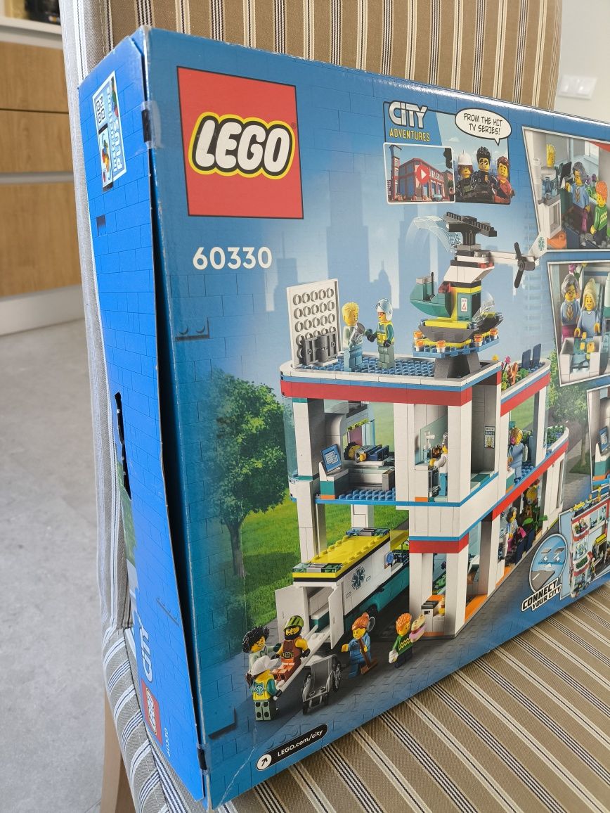 Lego Hospital 60330