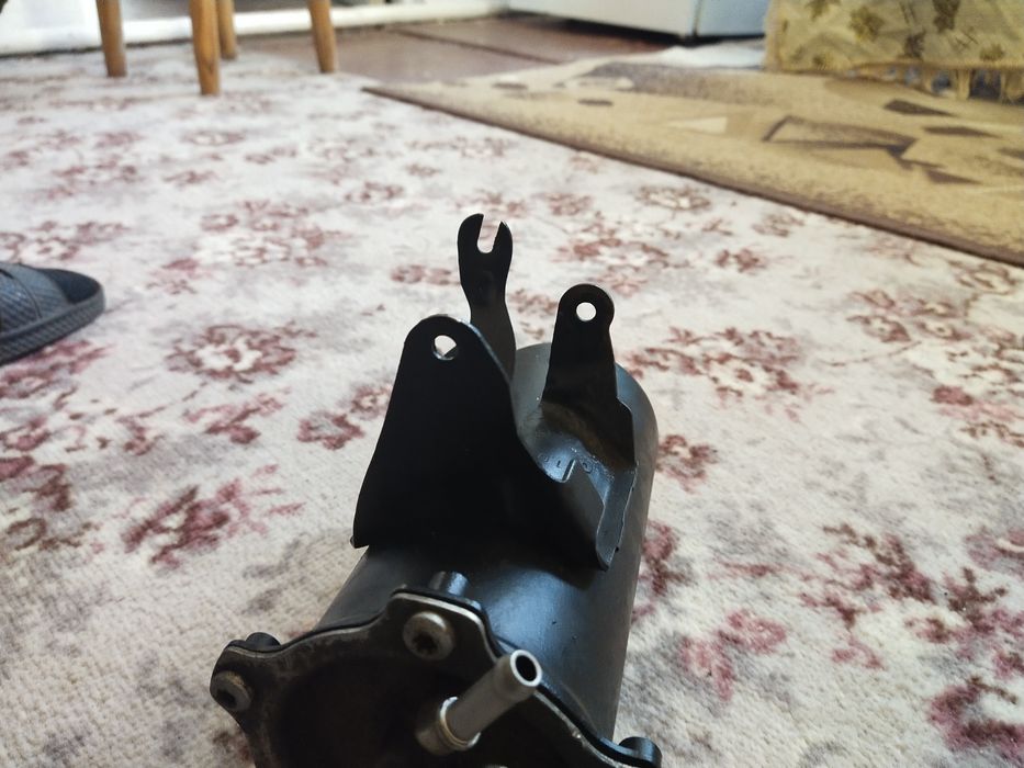 Продам Колбу для топливного фильтра фольцваген пассат диз-топливо