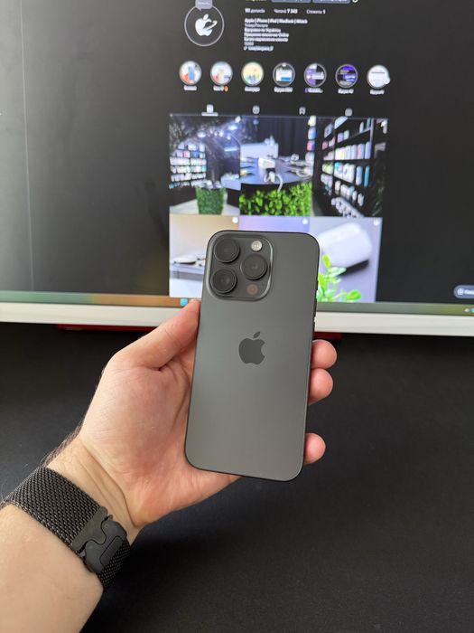 iPhone 15 Pro 128Gb Black Titanium, 88%, 10/10