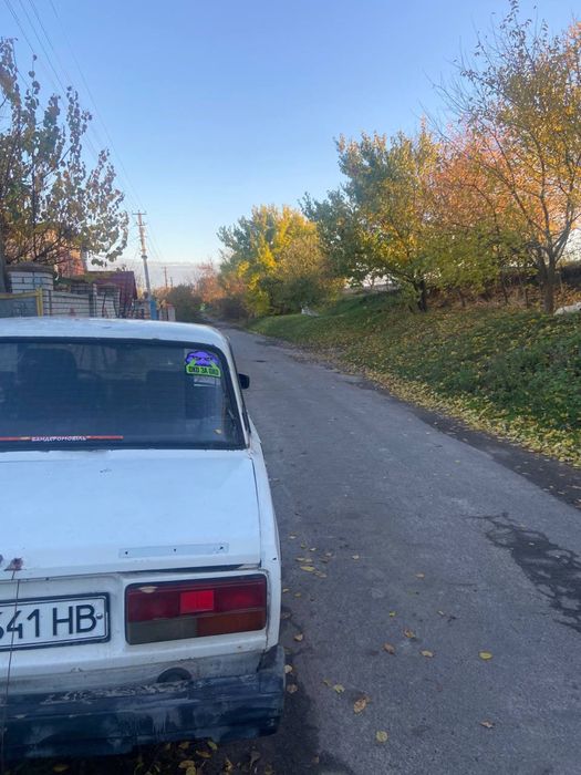 Продам ваз 2107 жигули 1.6 на запчати