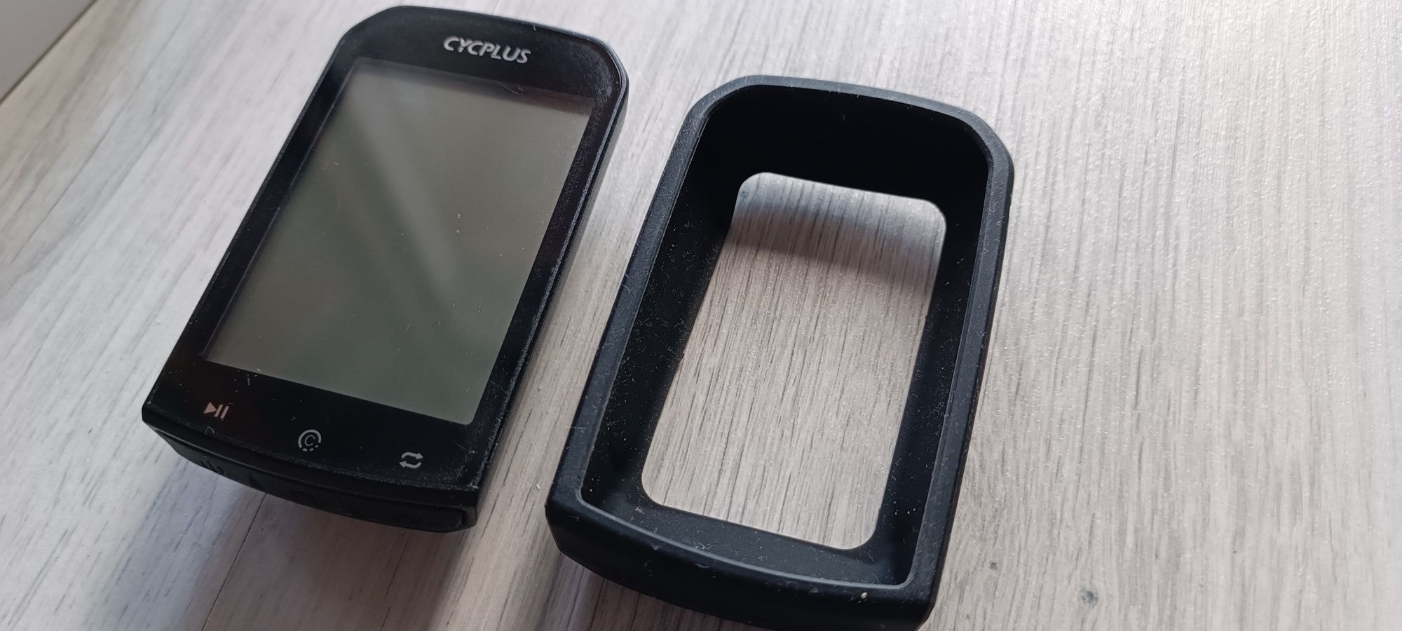 Komputer rowerowy z GPS - Cycplus M1 - stan BDB w pudełku