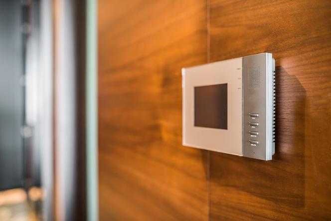 Elektryka \/ Instalacje \/ Kamery \/ Alarm \/ Smart Home