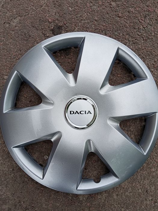 Ковпак Dacia r15
